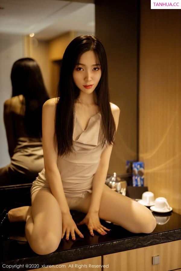 九千柒柒  [XiuRen]高清写真图 2020.11.11 No.2764 九千柒柒第18张图片